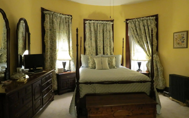 Forget-me-not Bed and Breakfast