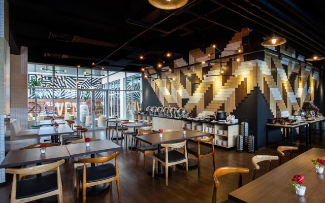 MAXONE Tidar Surabaya