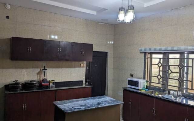 Fixxers Luxury Apartments