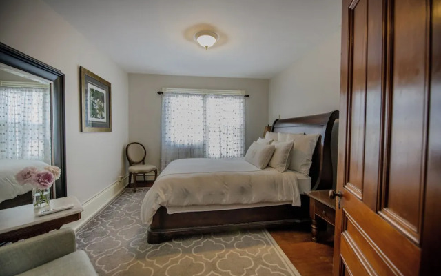254 South Union Street Guest House