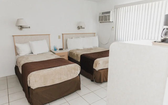 AA Heart of Wildwood Motels