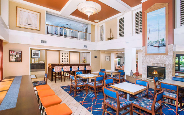 Hampton Inn & Suites Annapolis