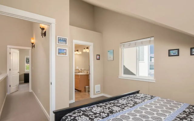Seattle Vacation Home: Life's A Beach