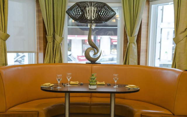 DoubleTree by Hilton London Kensington