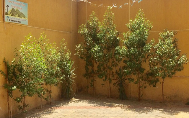 Giza Pyramids View Guest House