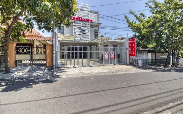 KK House by RedDoorz