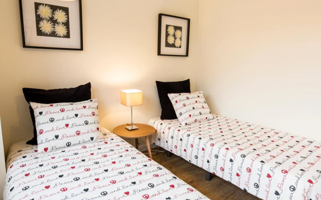 Casa Oliveira I • Terrace • Next to Bolhão