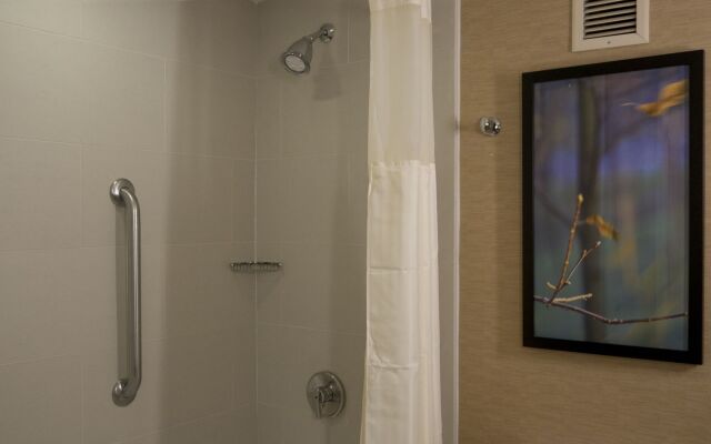 DoubleTree by Hilton Rochester