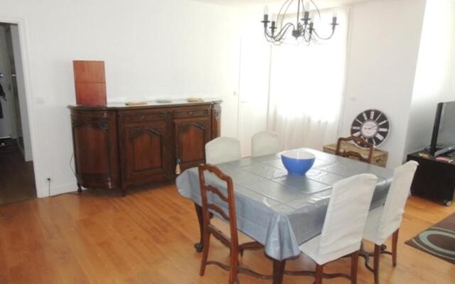 Appartement Royan, 3 Pièces, 5 Personnes - Fr-1-71-51