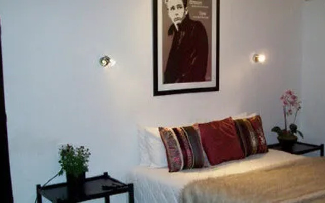 Nomndeni De La Changuion