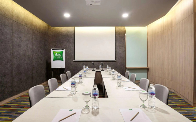 Ibis Styles Jakarta Sunter
