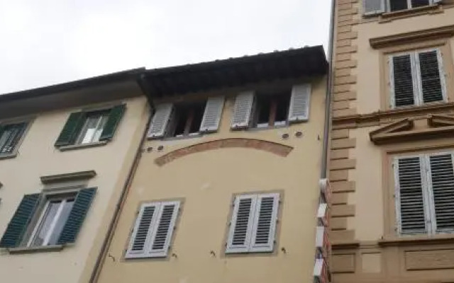 Florence Apartments - Tower