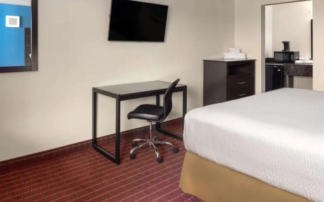 Travelodge Manhasset