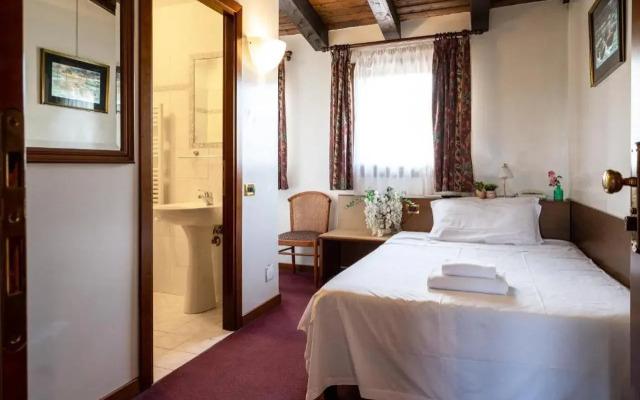Hotel Villa Sara