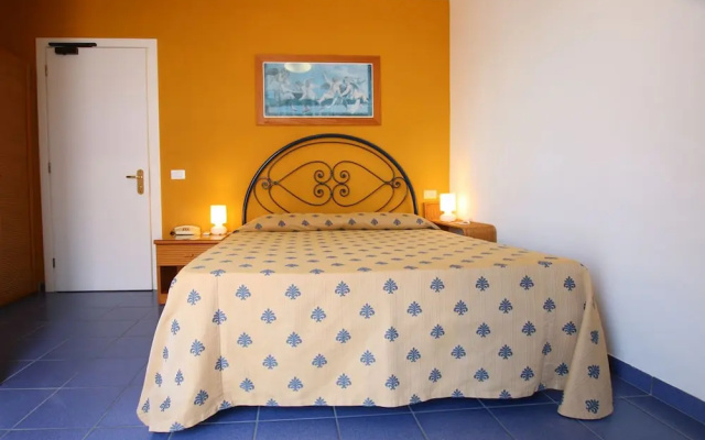 Hotel Serena