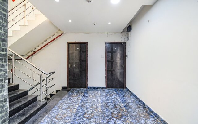 Fabhotel Grand Hazra Inn
