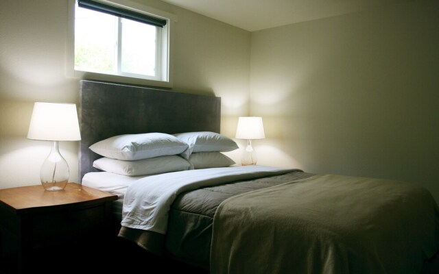 The Netarts Surf Inn