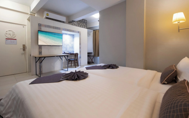 Phuket Montre Resotel