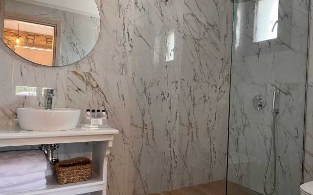 Michelangelo Suites and Apartments