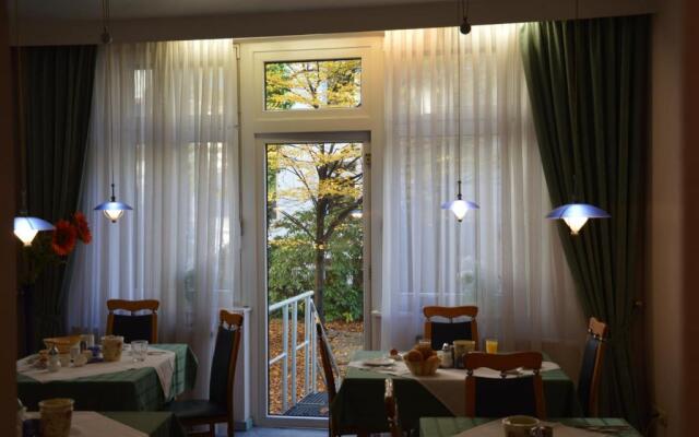Steen's Hotel