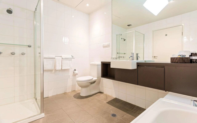 Mantra Melbourne Melton