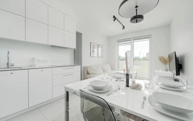 Miedziana Apartment Wrocław by Renters