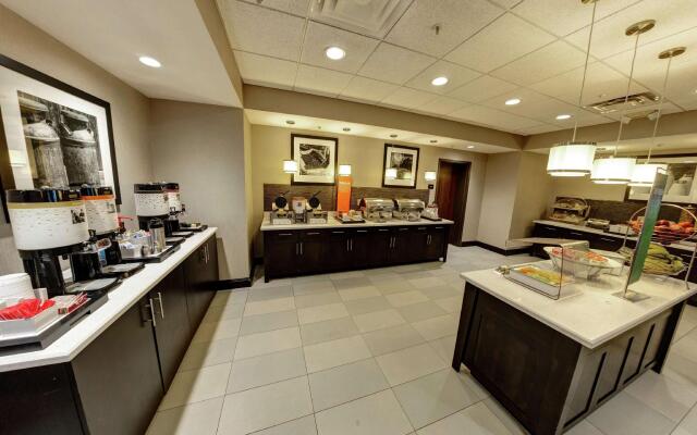 Hampton Inn Neptune/Wall