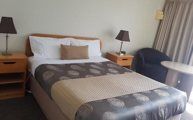 Econo Lodge Hacienda Motel Geelong