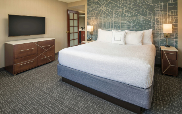Courtyard by Marriott Seattle Sea-Tac Area