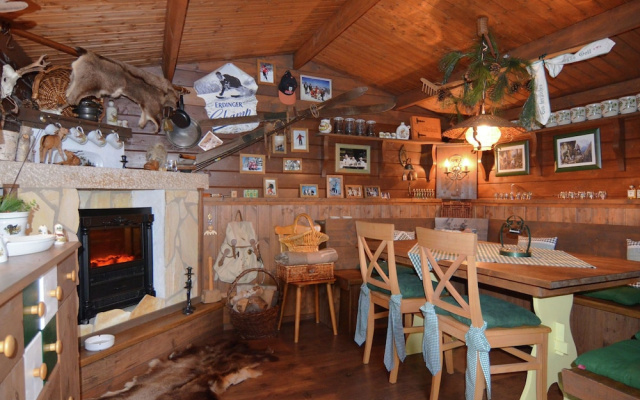 Quaint Apartment in Zeil am Main With Terrace