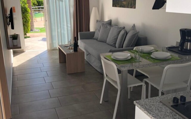 Los Leones Bungalows