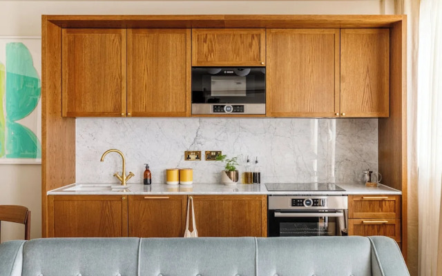 Stunning Apartment with City views