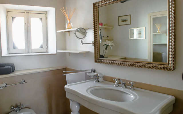 Santa Domenica Guest House