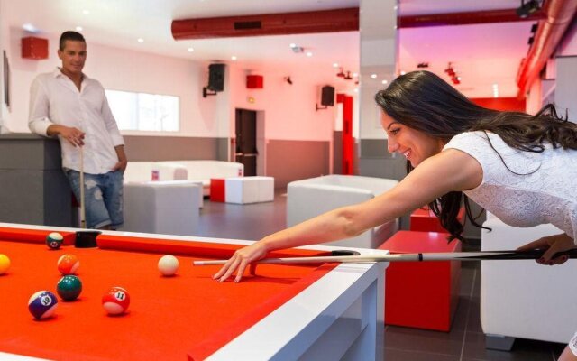 Holidiay Green Resort & Spa