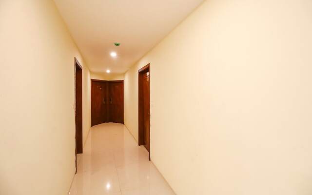 Fabhotel Divine Casa