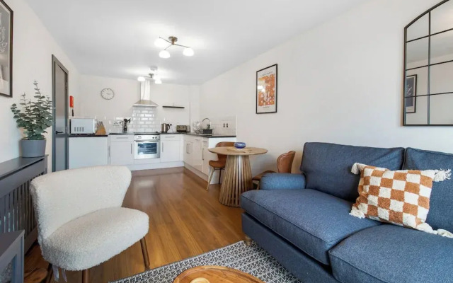 Central 1 BD in the Heart of Cheltenham