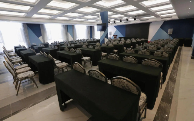 Penglai Guanlan International Hotel
