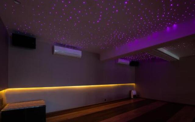 Villa 41 by Vista Rooms