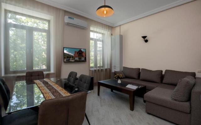 Stay Inn Apartments on Mashtots avenue
