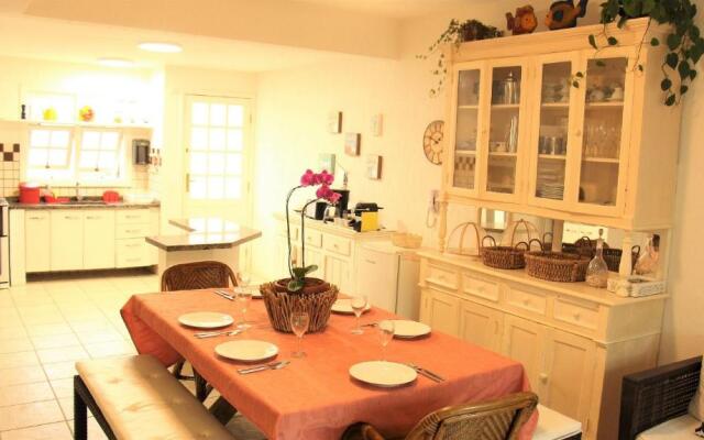 OBA 70 - Casa condomínio - Juquey 50 m da praia