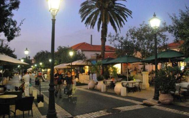 3 Rooms + Parking Hameyasdim 36