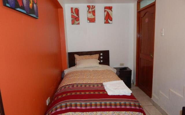 Qori punku - Hostel