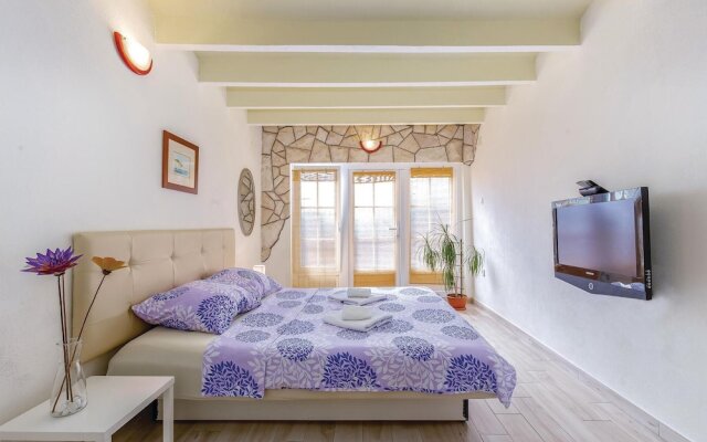 Awesome Home in Selce With Wifi and 3 Bedrooms