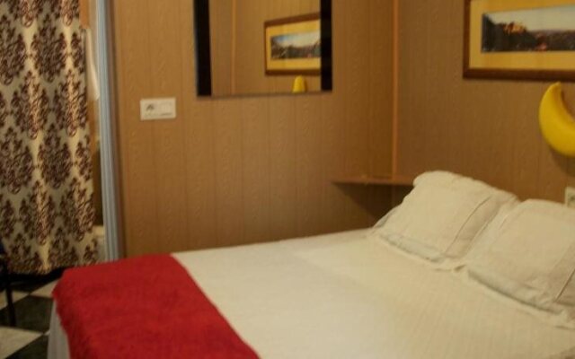 Hostal Moni Albayzin