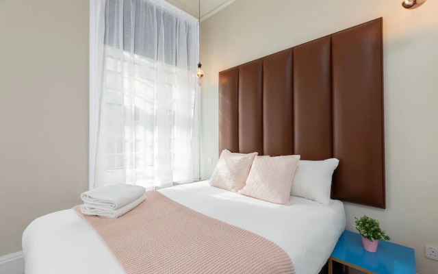 Luxurious Air Conditioned Apt High Street Kensington