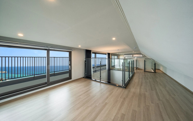 Sokcho I Park Suite Hotel and Residence