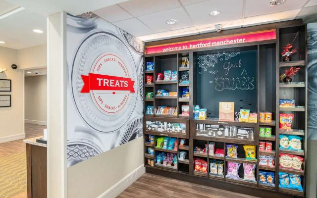 Hampton Inn & Suites Hartford-Manchester