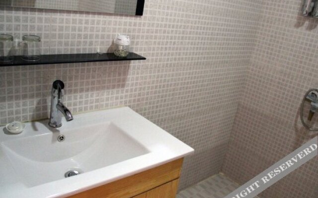 Runyang Hotel (Qinhuangdao Railway Station Branch)