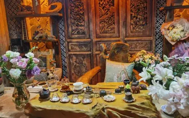 DaLi·Flowers bloom that year raditional garden experience homestay (Ancient City Branch)
