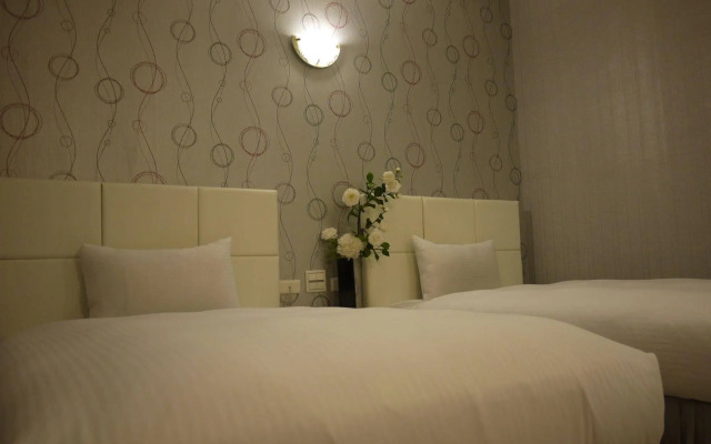 Just Enjoy Business Hotel